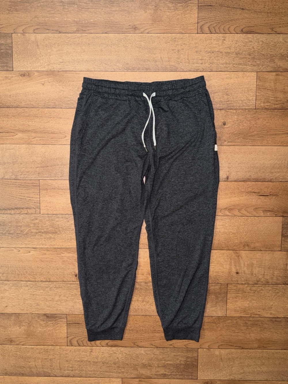 Vuori NO SIZE Joggers Heathered Dark Grey Workout Performance Training Fitness
